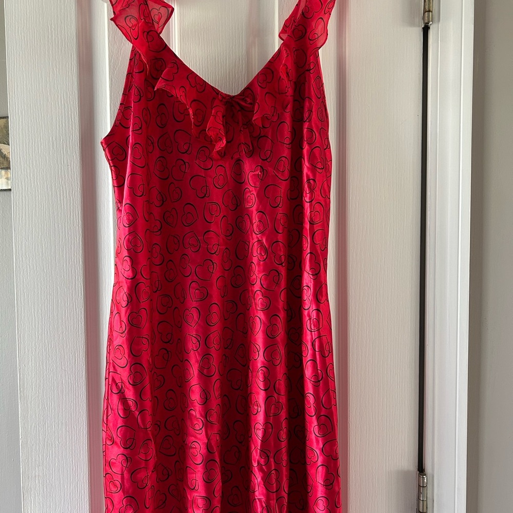 Red Heart Print Nightgown